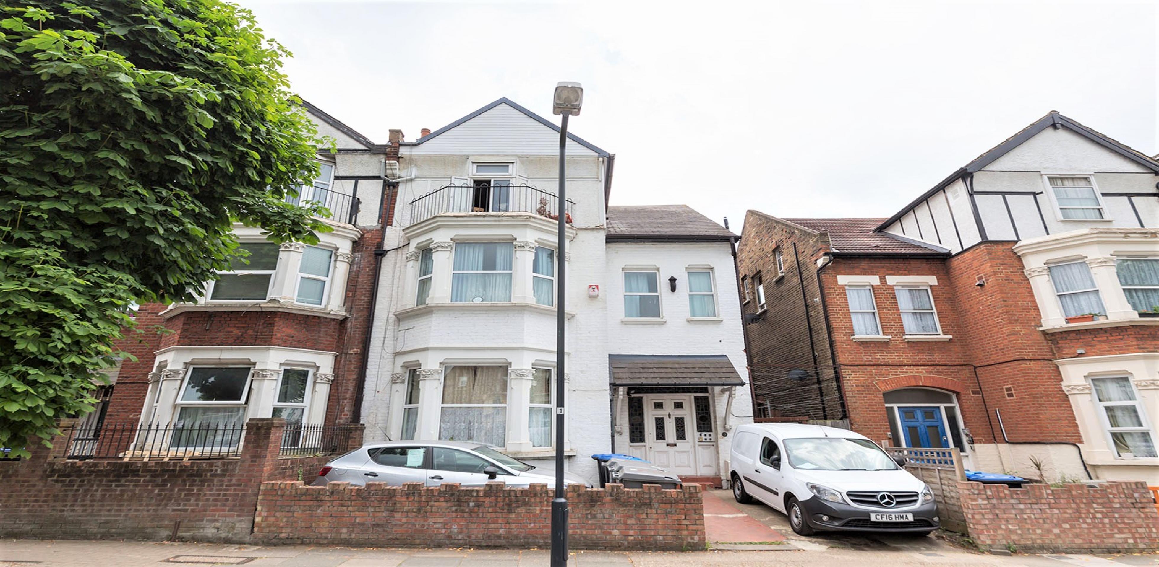 			Studio Apartment, 1 bath, 1 reception Apartment			 Dean Road, WEST HAMPSTEAD NW2